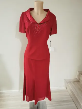 Conjunto elegante rojo talla 44 nuevo