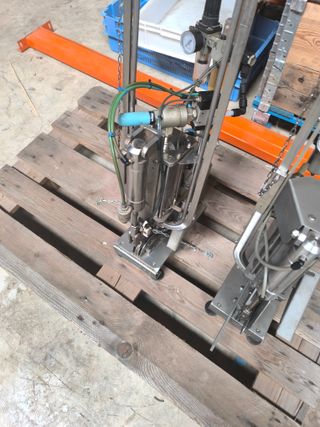 Grapadora doble Serrano B215