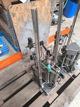 Grapadora doble Serrano B215