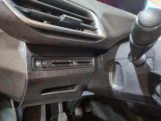 PEUGEOT 3008 Active BlueHDi 130 S&S