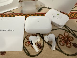 Auricolari Apple AirPods Pro Serie 2