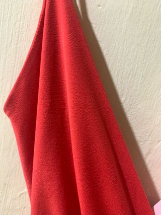 Body Bershka Rojo y Rosa