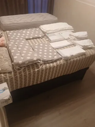 Colchon y accesorios para cuna 120x60