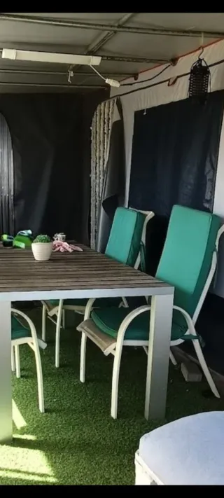 6 Sillas y mesa de exterior