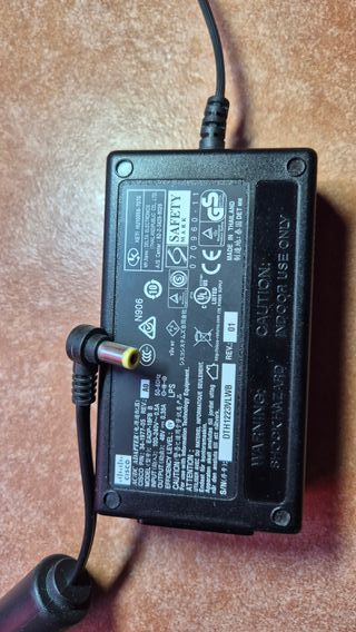 Alimentatore Cisco EADP-18FB B 48V 0,38A Originale