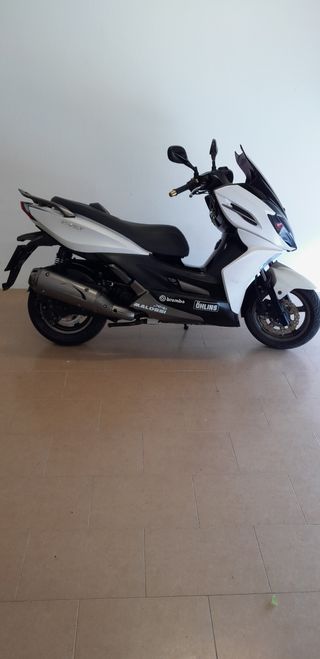 Kymco K-XCT 125i