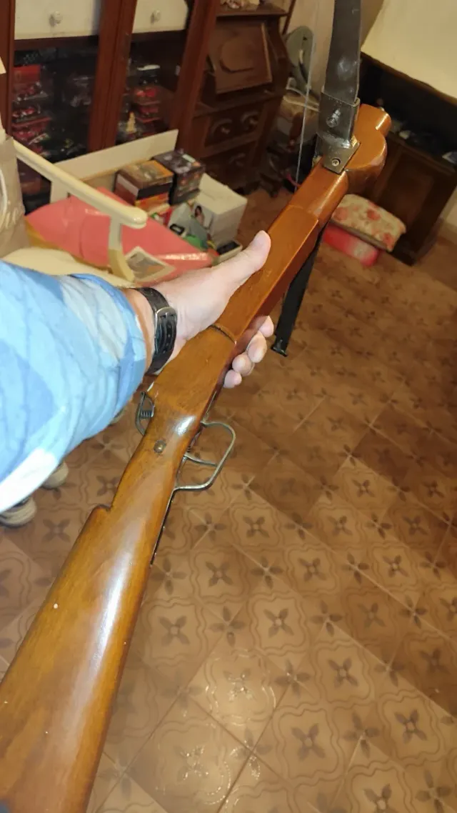 Balestra da collezione in legno