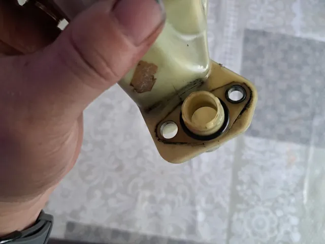 Depósito vaso Líquido Dirección Fiesta ST150