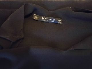 Camiseta negra tirantes asimétrica 