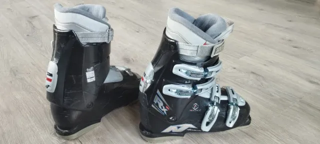 Botas de esquí Nordica, talla 40-41