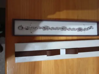 Pulsera de plata estilo eslabones