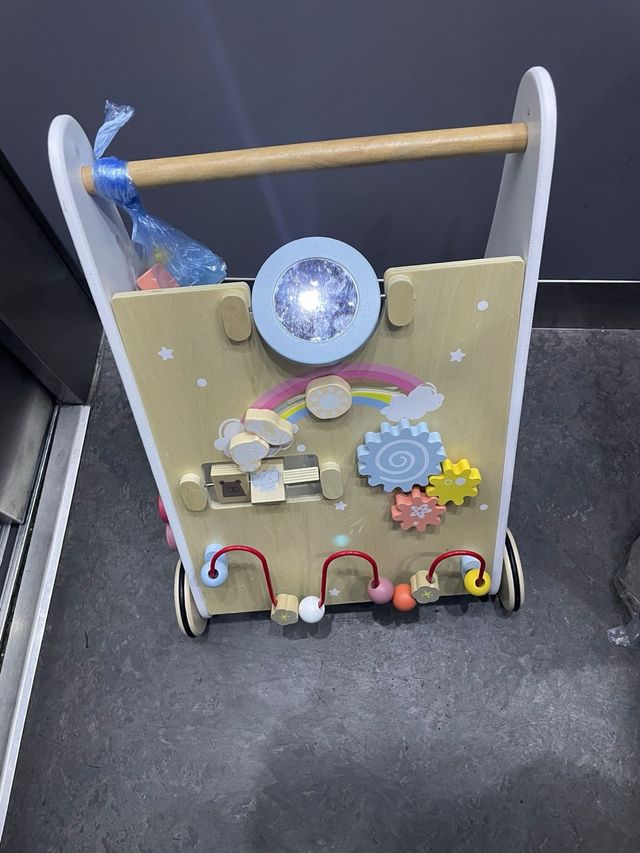 Andador bebé actividades madera 7 en 1