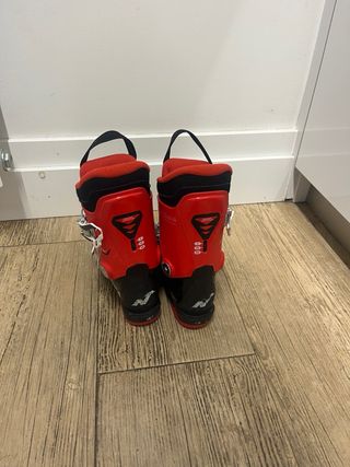 Botas de esquí Nordica niño.
