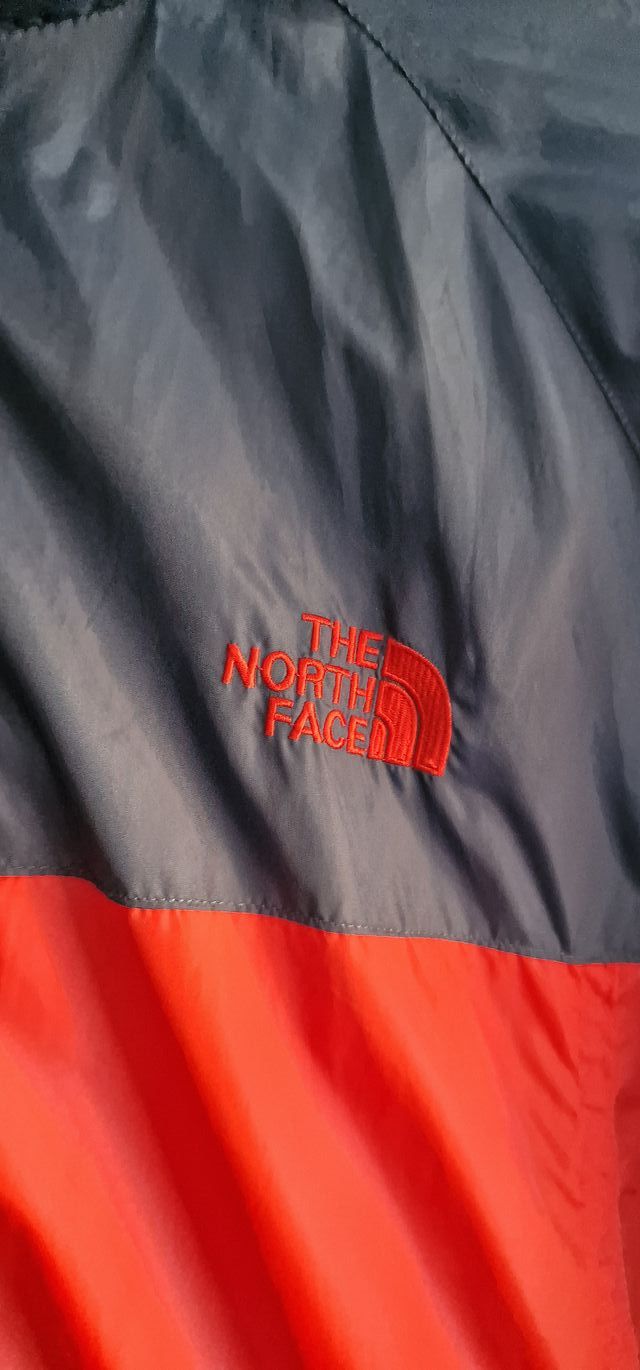 CORTAVIENTOS THE NORTH FACE