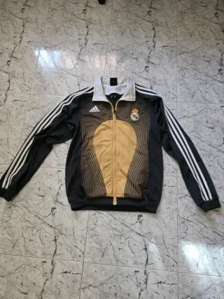 Chándal Adidas Real Madrid Negro y Dorado