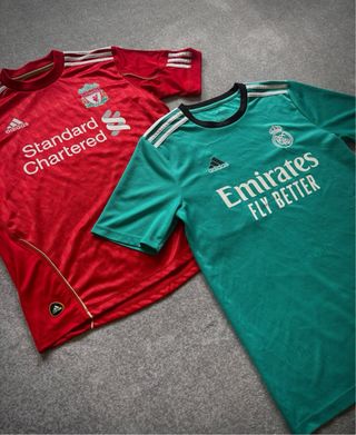 2 Maglie Calcio Liverpool Real Madrid Taglia S