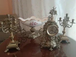 Conjunto Reloj, Candelabros y Cuenco