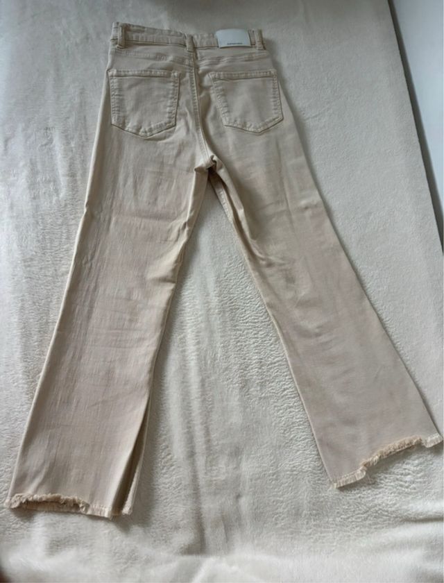 Pantalones Stradivarius beige Talla S