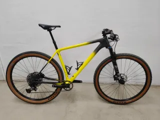 Bicicleta Montaña Cannondale f-si carbono