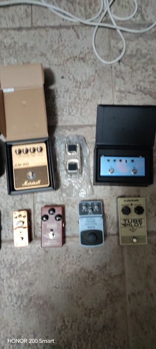 Pedales de guitarra y pedalera Pedales sueltos.