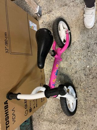 Bicicleta sin pedales niña Feber rosa