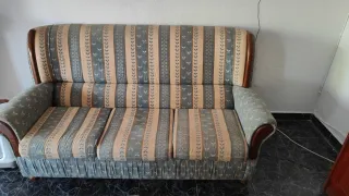 Mueble de salón madera,Lampara y mesa salón+sillas