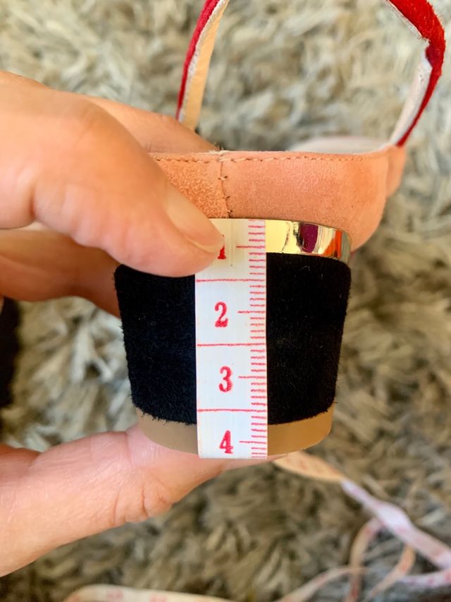 Tacchi rossi e rosa Hannibal Laguna