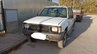 Despiece Mitsubishi L200 2.5TD (1994)