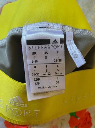 Conjunto deportivo Stella McCartney x Adidas