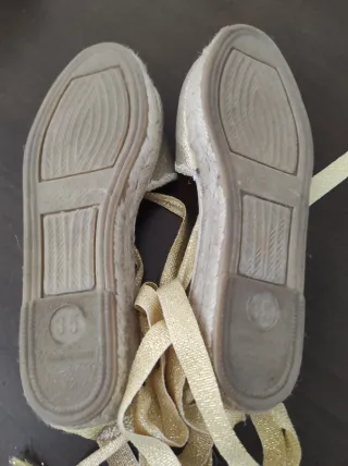 Espardeñas doradas fallera talla 36