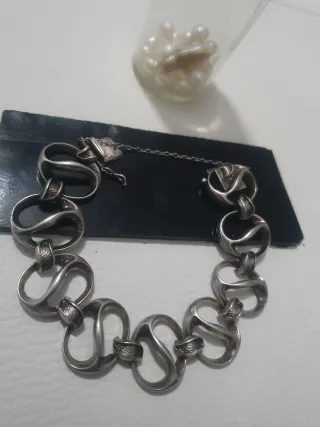 Magnifica y Preciosa pulsera Antigua de plata.