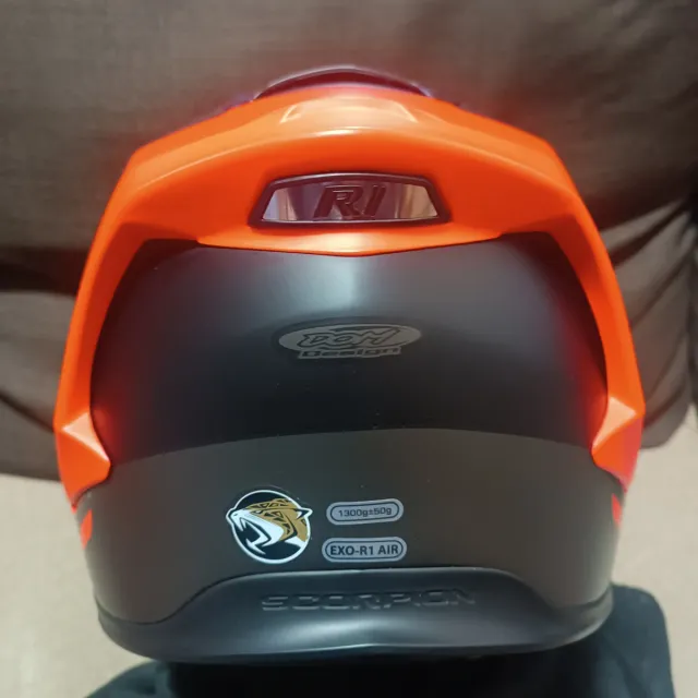 Casco Scorpion Exo R1 Air