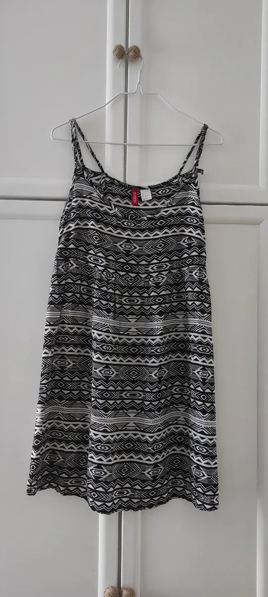 Vestido H&M estampado geométrico S