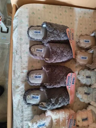 Stock pantofole donna invernali IRGE numeri misti