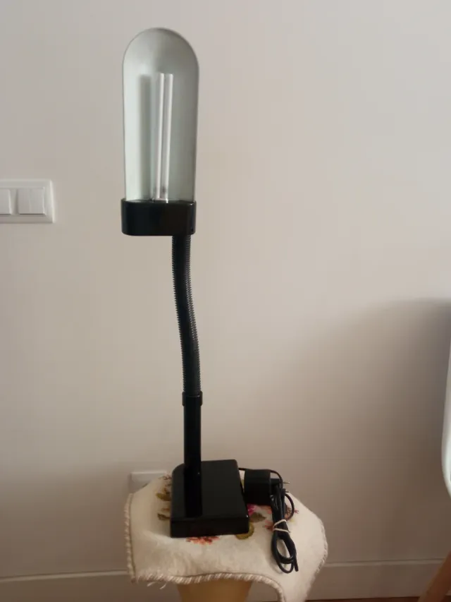 Lámpara de escritorio