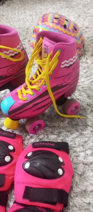 Patines Soy Luna + Casco y Protecciones