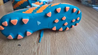 Botas de fútbol niño T32-33-34