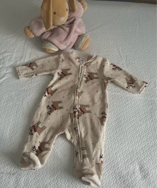 Pijama bebé renos Zara 1 mes