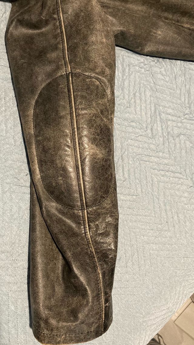 Chaqueta de cuero desgastada
