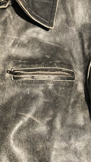 Chaqueta de cuero desgastada