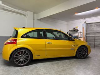 Renault Megane R26