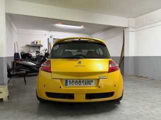 Renault Megane R26