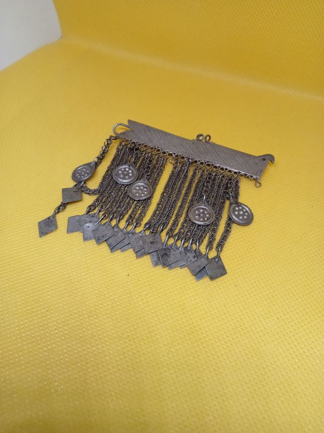 Broche antiguo plata con colgantes