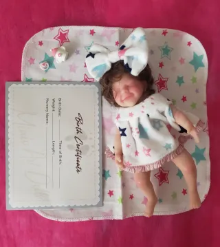 Ultima Bebe Reborn Fluorescente