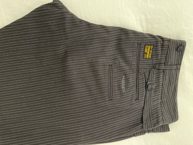 Pantalón G-Star RAW Gris Rayas