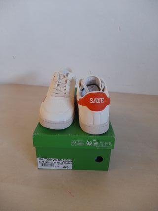 Zapatillas Saye Blancas y Rojas 
