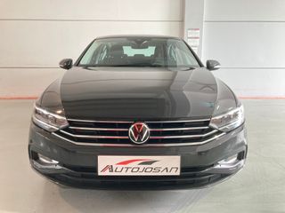 VW Passat 2.0 TDi DSG7 2021