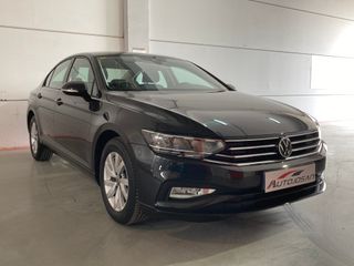 VW Passat 2.0 TDi DSG7 2021
