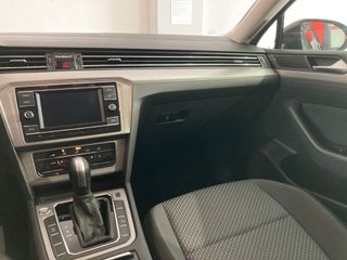 VW Passat 2.0 TDi DSG7 2021
