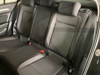 VW Passat 2.0 TDi DSG7 2021